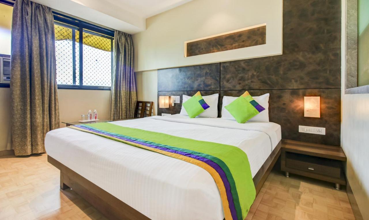 Hotel Treebo Trend Vinamra Residency à Navi Mumbai Extérieur photo